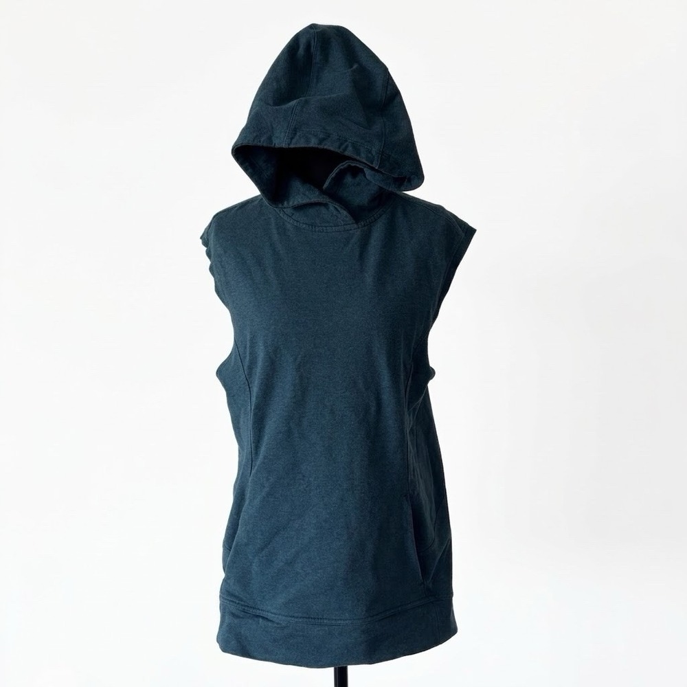 Lululemon Blissed Out Sleeveless Hoodie Heathered Alberta Lake Size 6 Yoga Gym